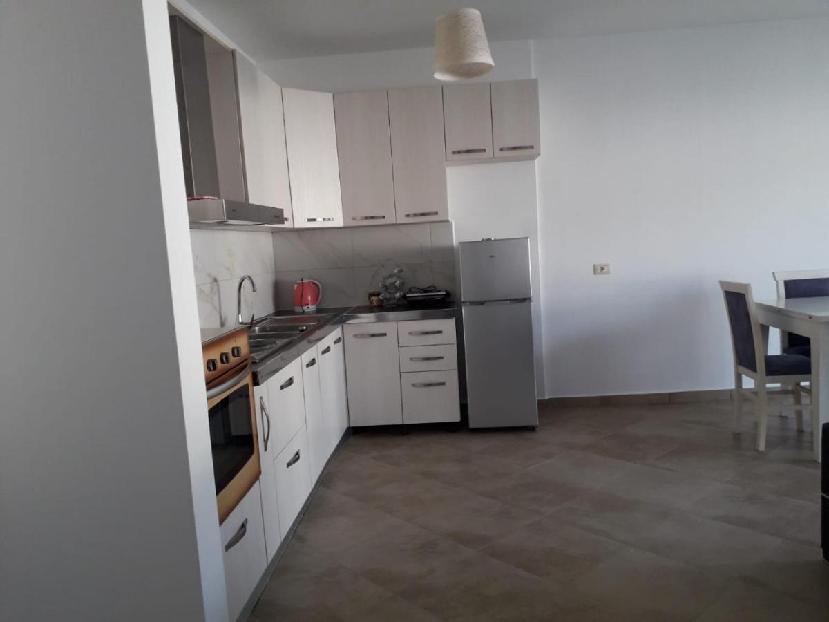 Center-sea View Apartament,sarande Apartament *